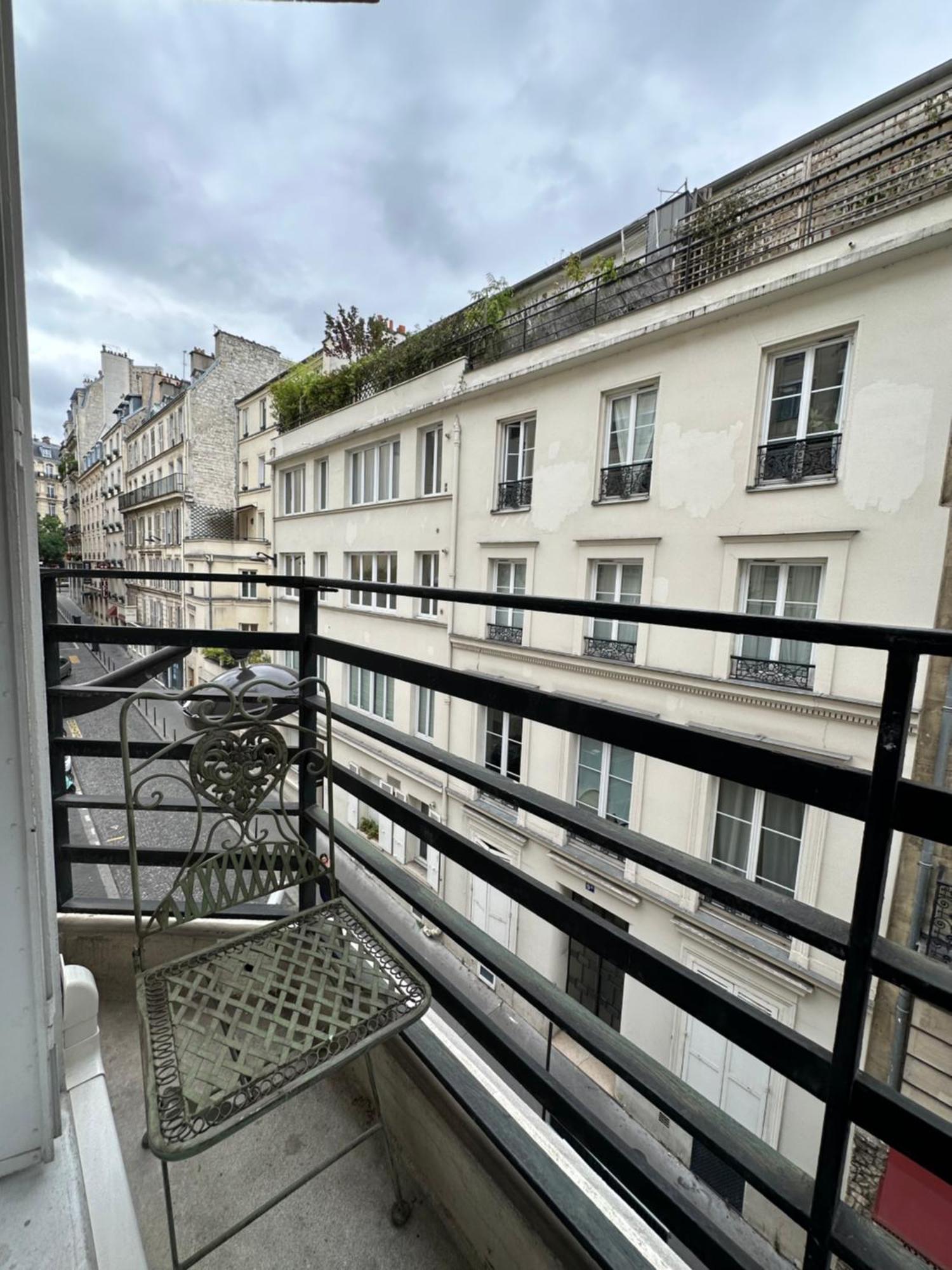 L.c. Grandtour Parigi